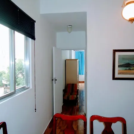 Apartamento Copacabana Saleta, Quarto Grande Com Ar Cond Wi-Fi A 2 Qds Da Praia Rio de Janeiro Exterior photo