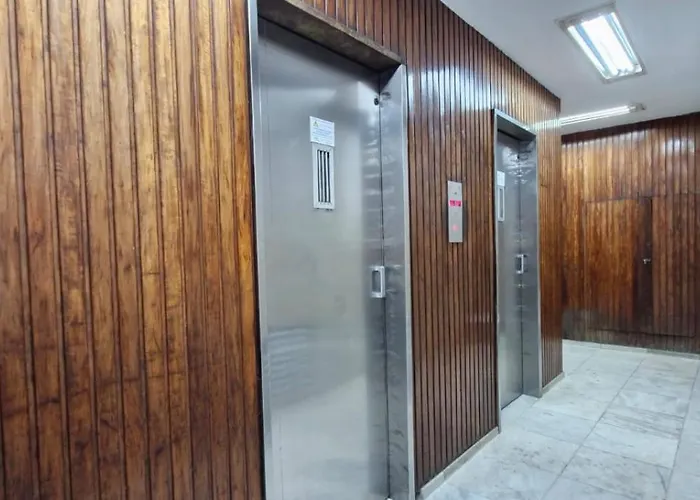Apartamento Copacabana Saleta, Quarto Grande Com Ar Cond Wi-Fi A 2 Qds Da Praia