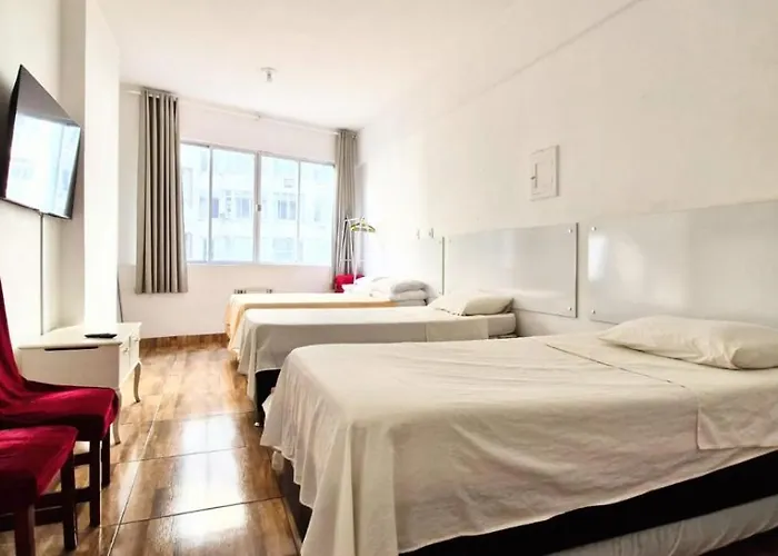 Apartamento Copacabana Saleta, Quarto Grande Com Ar Cond Wi-Fi A 2 Qds Da Praia