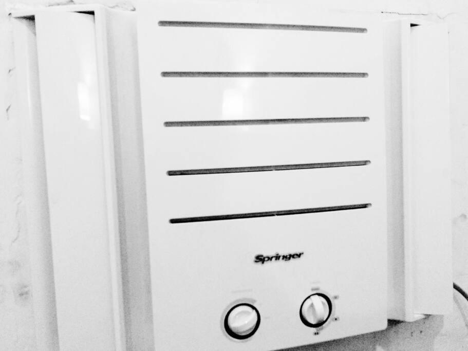 Apartment Copacabana Saleta, Grande Com Ar Cond Wi-fi A 2 Qds Da